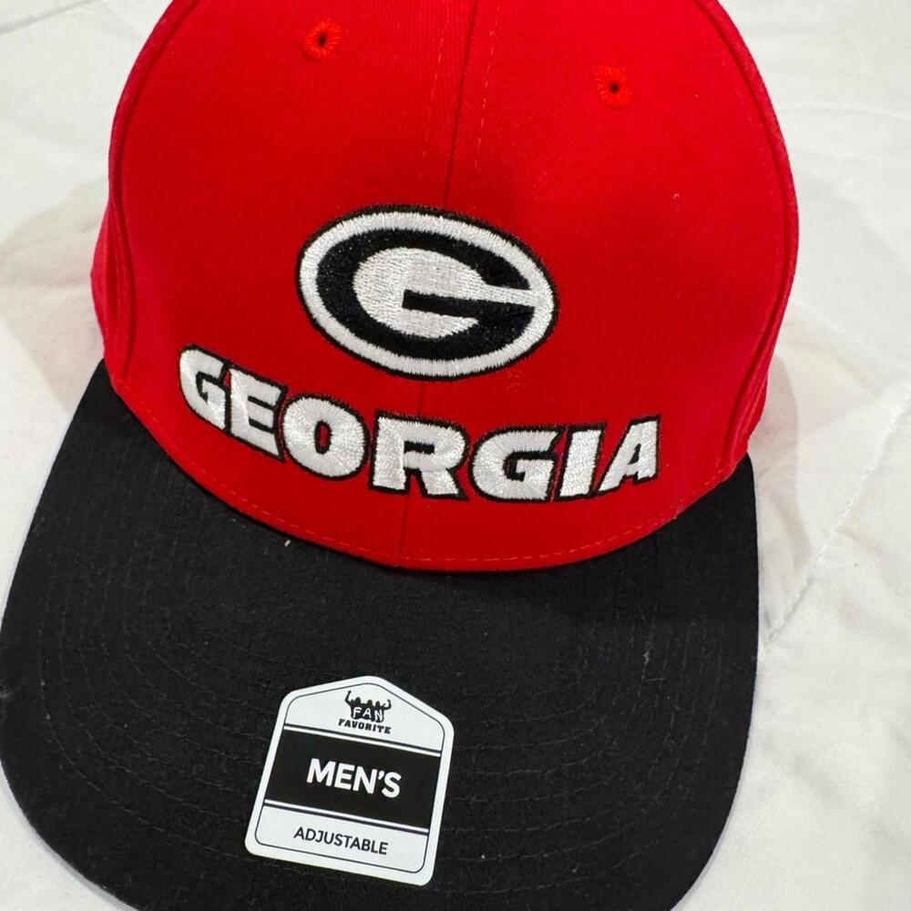 Georgia Bulldogs Red and Black Cap